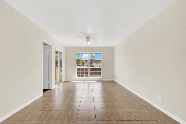 10249 N Military Trail Apt 201, Palm Beach Gardens, FL 33410
