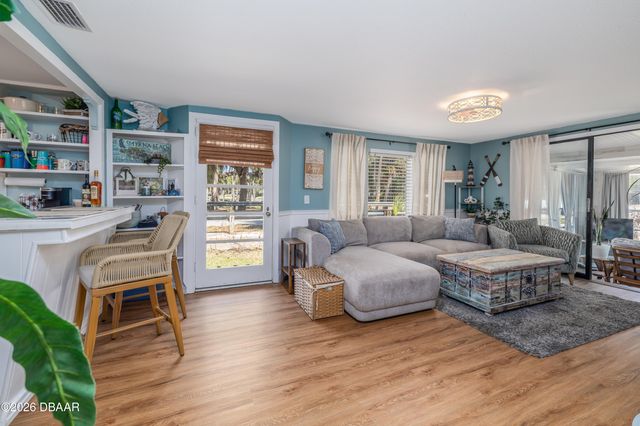 69 E Bayshore Drive, Port Orange, FL 32127