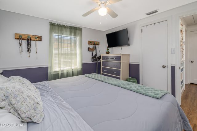 69 E Bayshore Drive, Port Orange, FL 32127