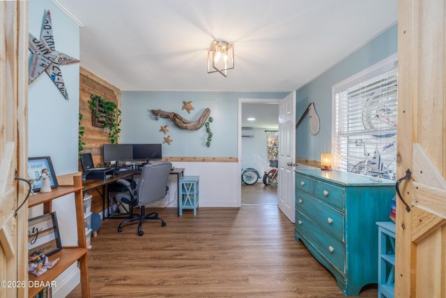 69 E Bayshore Drive, Port Orange, FL 32127