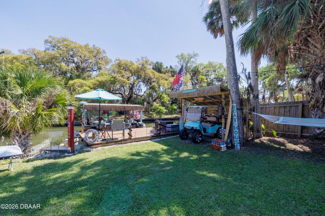 69 E Bayshore Drive, Port Orange, FL 32127