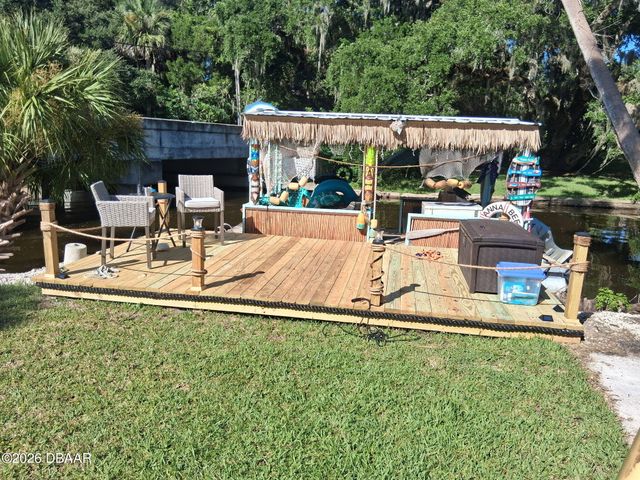 69 E Bayshore Drive, Port Orange, FL 32127