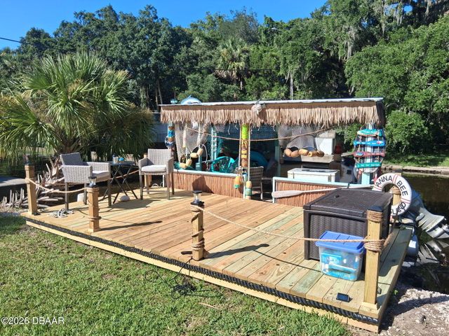 69 E Bayshore Drive, Port Orange, FL 32127