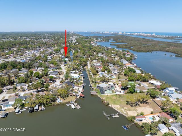 69 E Bayshore Drive, Port Orange, FL 32127