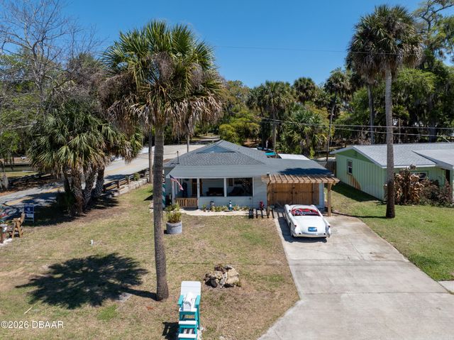 69 E Bayshore Drive, Port Orange, FL 32127