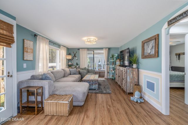 69 E Bayshore Drive, Port Orange, FL 32127