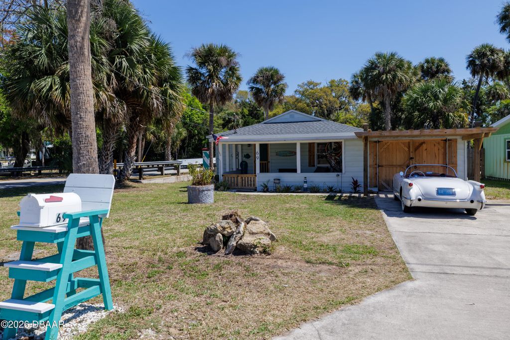 69 E Bayshore Drive, Port Orange, FL 32127