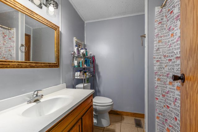 8233 S Beech Avenue, Croton Twp, MI 49329