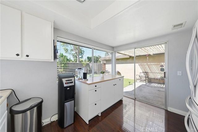 3702 W Park Central, Orange, CA 92868