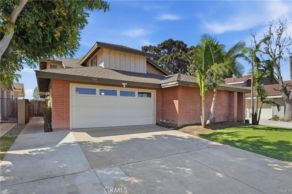 3702 W Park Central, Orange, CA 92868