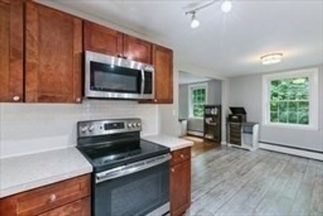 60 Vinton St 3, Melrose, MA 02176