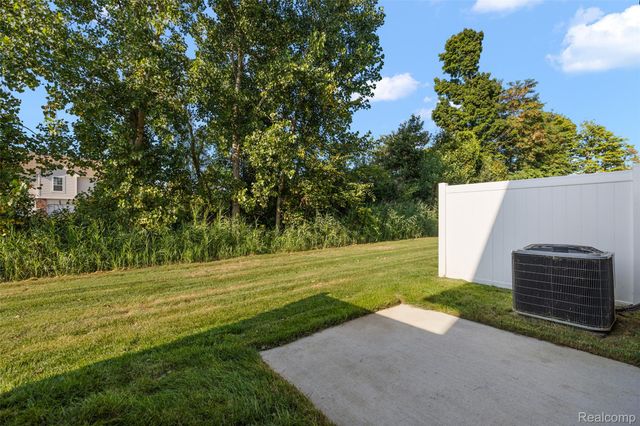 28139 Loews Drive Unit 4D, Chesterfield Township, MI 48051