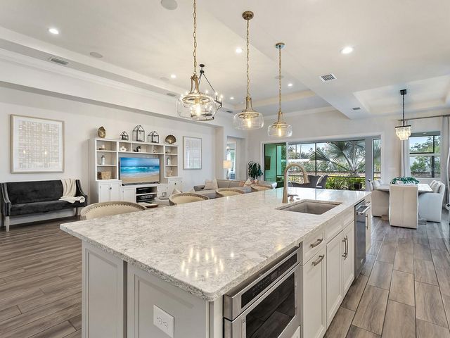 8191 REDONDA LOOP, Lakewood Ranch, FL 34202