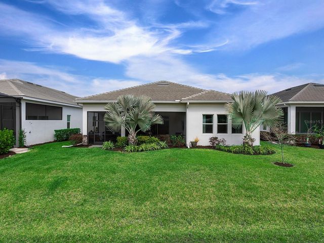8191 REDONDA LOOP, Lakewood Ranch, FL 34202