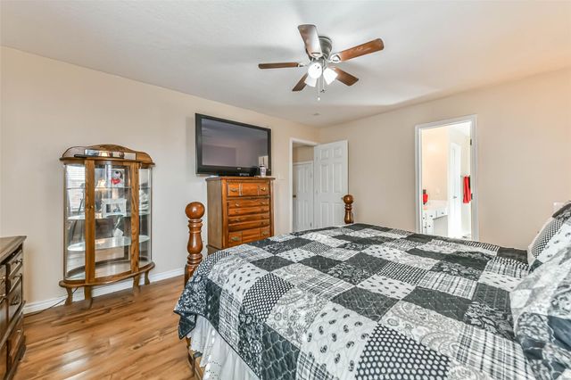 8319 White Pine Lane, Baytown, TX 77523