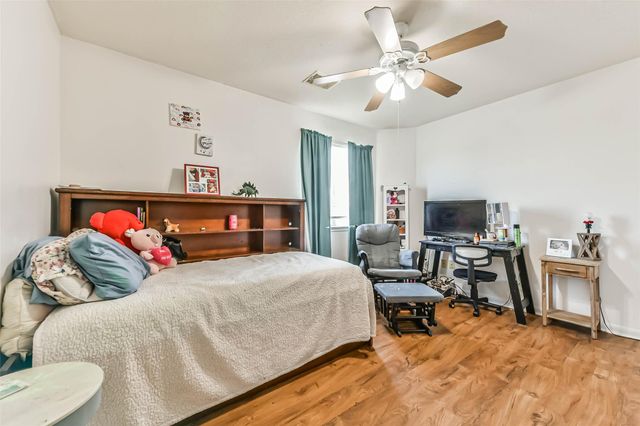 8319 White Pine Lane, Baytown, TX 77523