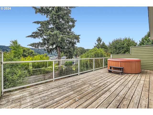 9116 N WILLAMETTE Blvd, Portland, OR 97203