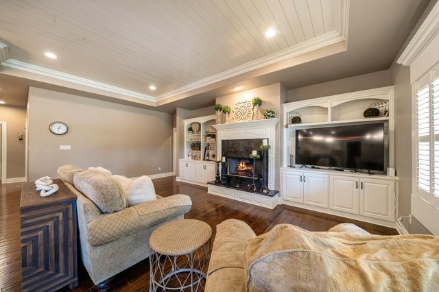 126 Oak Shores Circle, Hot Springs, AR 71913