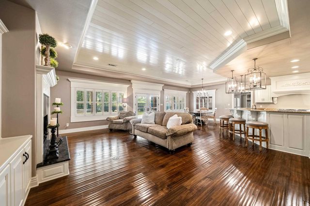 126 Oak Shores Circle, Hot Springs, AR 71913
