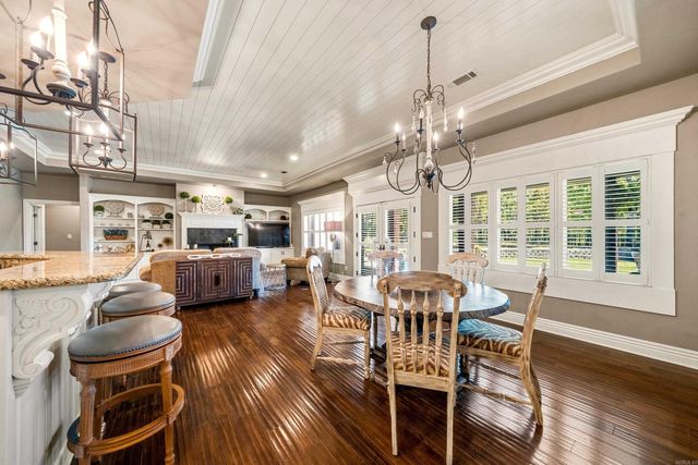 126 Oak Shores Circle, Hot Springs, AR 71913