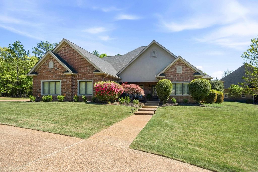 126 Oak Shores Circle, Hot Springs, AR 71913