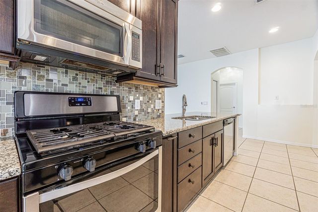 20719 GREAT LAUREL AVENUE, Tampa, FL 33647