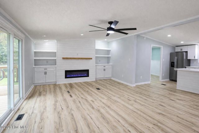 590 Luther Banks Road, Richlands, NC 28574