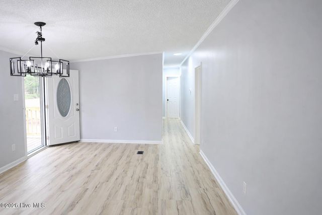 590 Luther Banks Road, Richlands, NC 28574