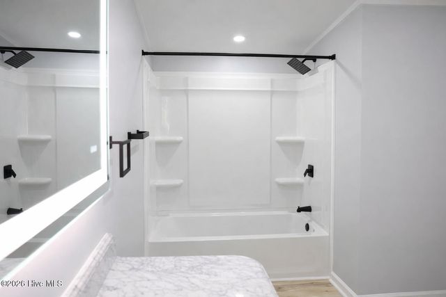 590 Luther Banks Road, Richlands, NC 28574