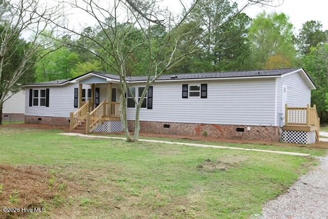 590 Luther Banks Road, Richlands, NC 28574