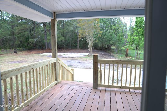 590 Luther Banks Road, Richlands, NC 28574