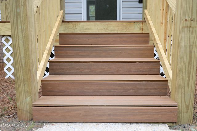 590 Luther Banks Road, Richlands, NC 28574