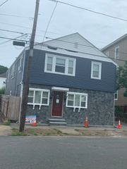 67 Tracy Ave, Lynn, MA 01902