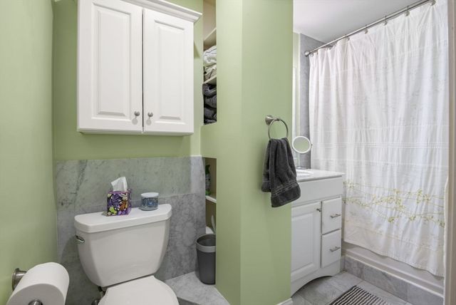 27 Clark Street 6, Boston, MA 02109