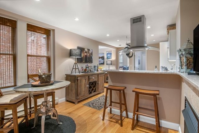 27 Clark Street 6, Boston, MA 02109