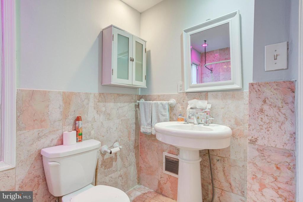 445 TREE ST, PHILADELPHIA, PA 19148 — photo 4