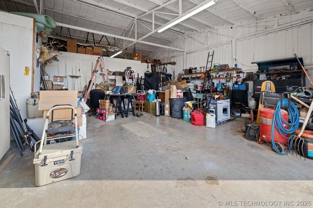 3 Shady Grove, Bennington, OK 74723