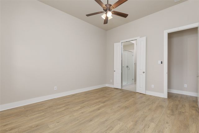 1829 Leo Drive, Van Alstyne, TX 75495