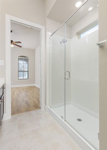 1829 Leo Drive, Van Alstyne, TX 75495