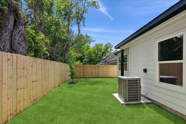 3930 Coolidge Street, Dallas, TX 75215