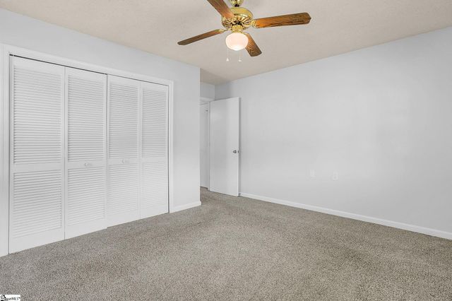209 S Woodgreen Way, Greenville, SC 29615