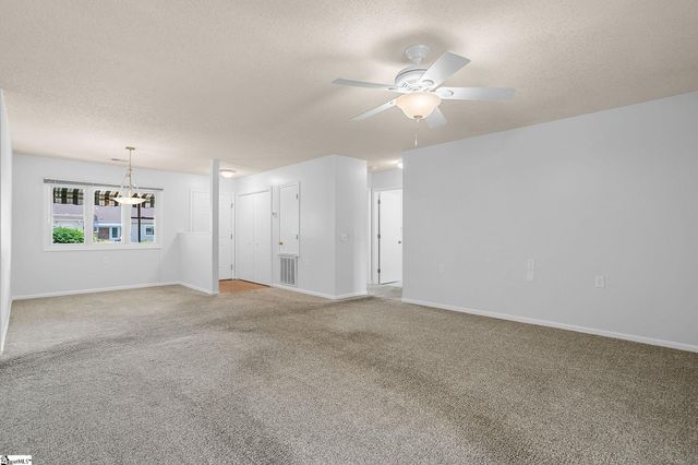 209 S Woodgreen Way, Greenville, SC 29615