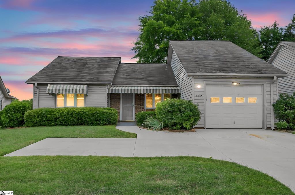 209 S Woodgreen Way, Greenville, SC 29615