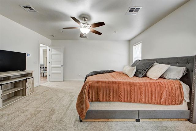 16603 Railhead Drive, Choctaw, OK 73020