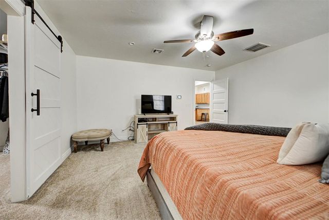 16603 Railhead Drive, Choctaw, OK 73020