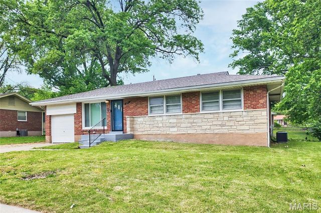 1321 Highmont Drive, St Louis, MO 63135