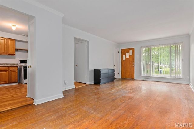 1321 Highmont Drive, St Louis, MO 63135