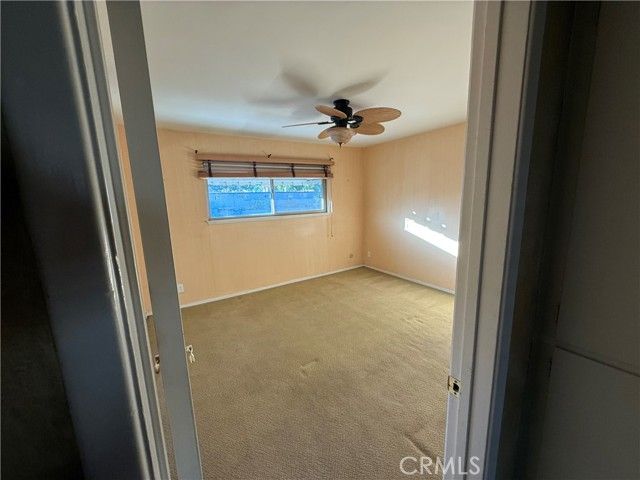 22049 Oxnard, Woodland Hills (los Angeles), CA 91367