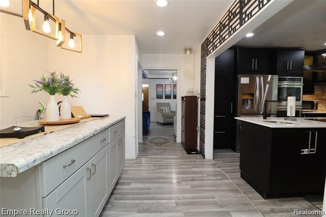 6932 Mead Street, Dearborn, MI 48126