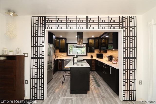 6932 Mead Street, Dearborn, MI 48126